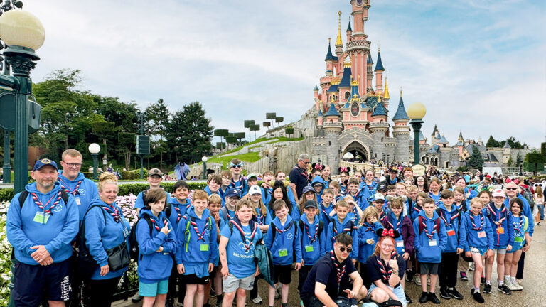 disneyland-group