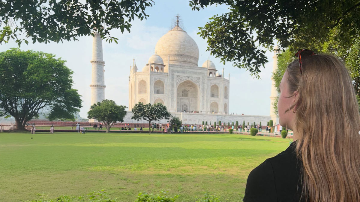 Guide at the Taj Mahal
