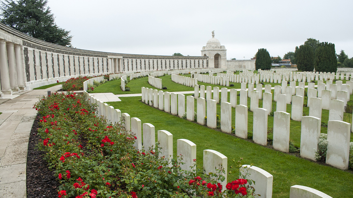 Tyne Cot Cemetery Zonnebeke Ypres Salient Battlefields Belgium