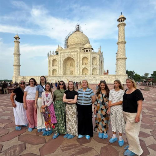 Guides at the Taj Mahal